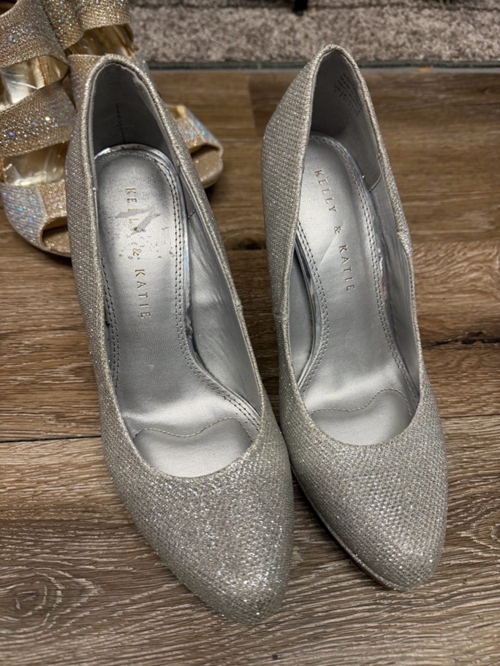 Kelly & Katie Glittery Silver Pointed-Toe Pumps
